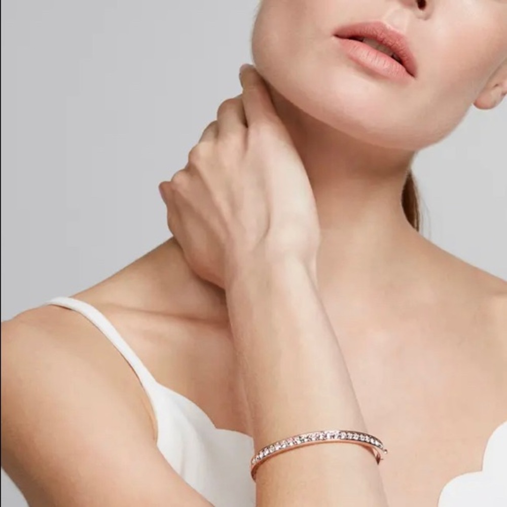 TED BAKER Swarosvski Bracelet rose gold